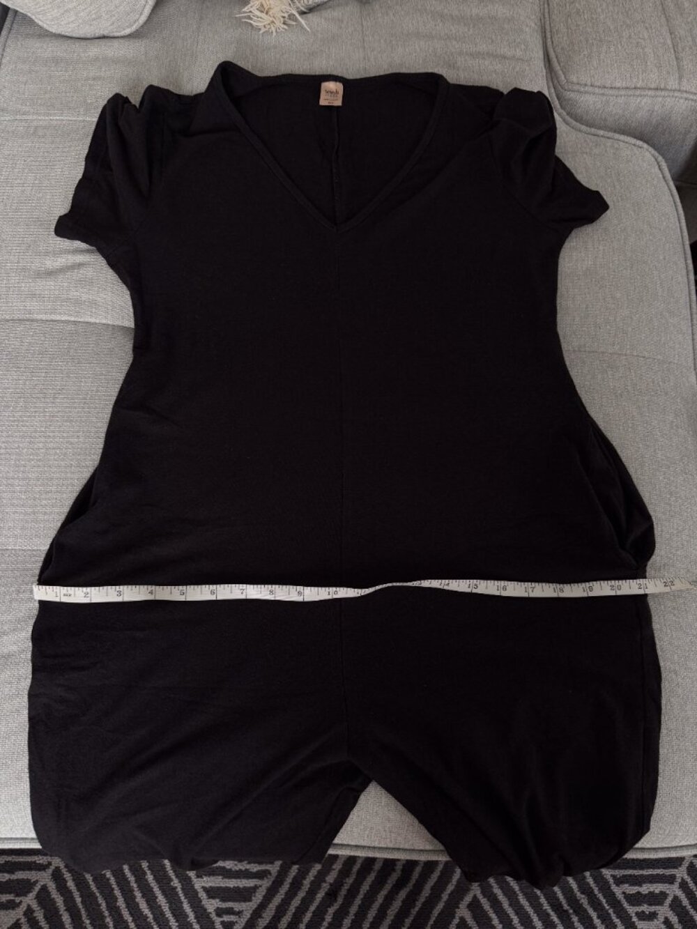 Smash + Tess Sunday Romper Black V-Neck Short Sleeve Size Small - Picture 14 of 16